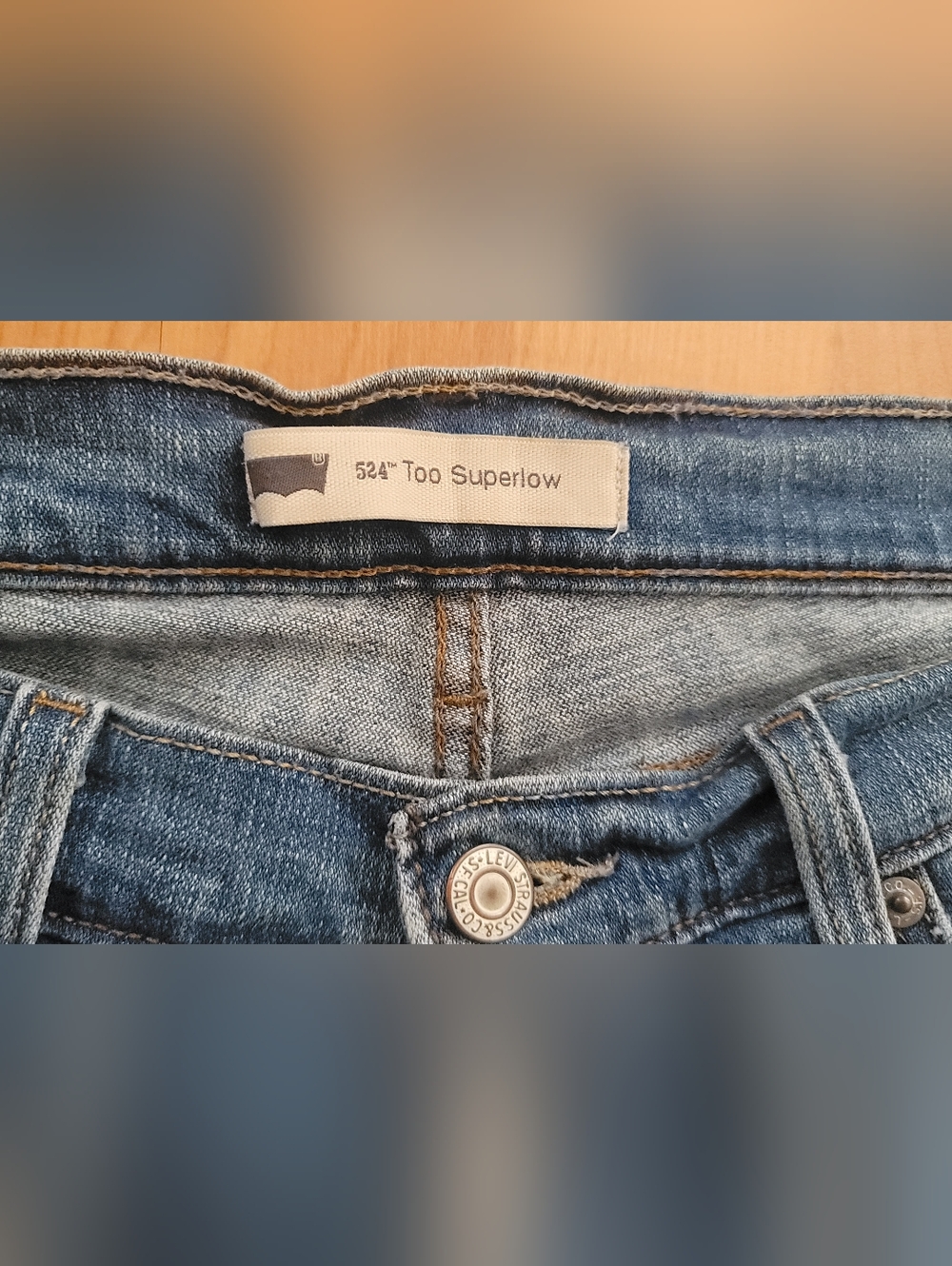 Levis 524 Too Superlow Bootcut Blue Jeans Women's Size W27 L32 Low Rise Slim Fit - Picture 8 of 15